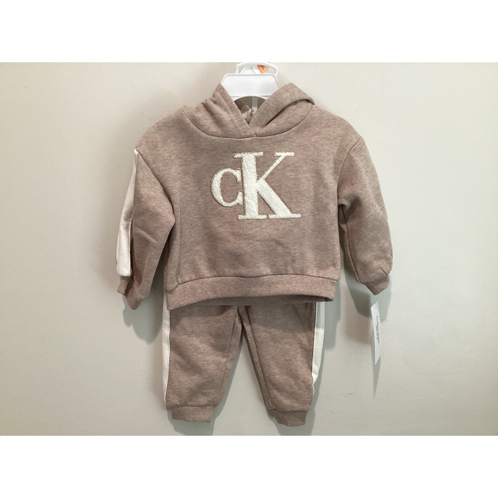 Calvin Klein Jeans Kids 2 Piece Fleece Hoodie and Jogger Set Tan Gold 12M NWT